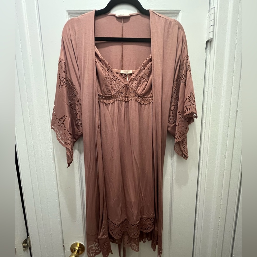Dusty Rose Eberjey Gown and Robe Set